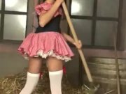 The hottest farm chick on earth 2/16