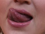 Amateur Bouncing her Natural Boobs 4/16