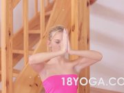 Baby Dream Yoga Pants Ripped Fucked Creampied 1/16