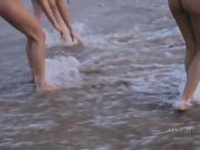 Natural beauty meets sand and surf 14/16