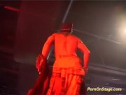 flexi acrobatic sex on public stage 1/16