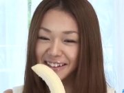 Sakura Hirota sucks cock while casting for p 10/16
