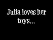 Sexy Milf Julia Ann Cums from Glass Dildo! 1/16