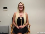 Naked milf asks for a facial cumshot 1/16