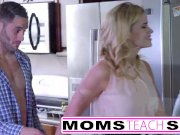 MomsTeachSex - Showing My Teen Daughter How To Suck Big Cock 11/16