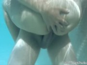 Asian MILF Relaxing Nuru Massage 14/16