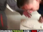 Granny offers her pussy as a payment 6/16