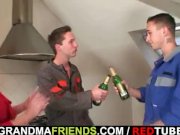 Granny offers her pussy as a payment 8/16