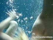 Underwater Show - Zuzanna and Lucie playing underwater 7/16