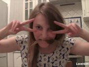 Hottie with a pretty face using her webcam 5/16