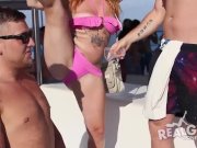 Real teens in bikinis 2/16