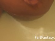 Amber Star Makes Stinky Fart Bubbles in Bath 12/16