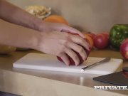 Private com - Kira Queen 1/16