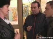 They film threesome with old granny 3/16