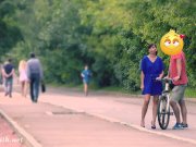 Jeny Smith accidental nakedness on the streets