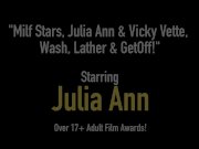 Milf Stars, Julia Ann & Vicky Vette, Wash, Lather & GetOff! 1/16