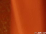 She Wants Peace On Earth 2/16