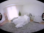 cute Lady Dee masturbating 1/16