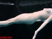 Amateur in the dark pool 14/16