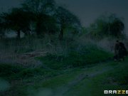 Queen Of Thrones: Part 1 (A XXX Parody) - Brazzers 1/16