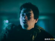 Queen Of Thrones: Part 2 (A XXX Parody) - Brazzers 2/16