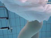 Redhead beauty in the white dress 16/16