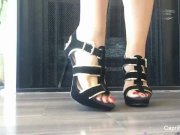 Capri Cavanni in her high heels 10/16