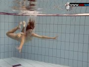 Bouncing boobs underwater 10/16