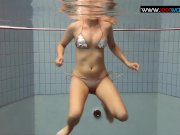 Bouncing boobs underwater 4/16