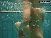 Big titted Dashka bounces body underwater 8/16