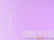 Brazzers - Jessie Wylde fucks the help 1/16