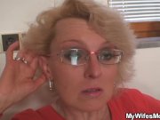 She finds her old mom riding husband's cock 3/16