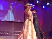 public flexi lesbian milf show 3/16