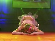 skinny teen doll naked on stage 1/16