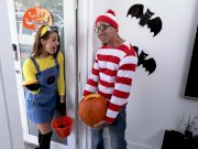 BANGBROS - Teen Evelin Stone Gets Bruno Dickemz's Dick In A Pumpkin 16/16