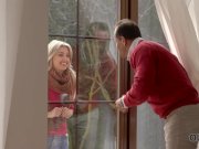 OLD4K. Old dad enjoys unexpected encounter with beautiful stranger 1/16