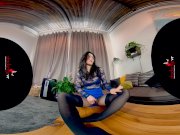 StockingsVR - Escape To A Sensual Nylon World 1/16