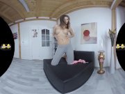 Virtualpee - Jenifer Jane teases with her hot body 6/16