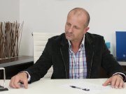 Experienced but kinky teacher seduces his hot student 1/16