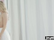 Lindsey Cruz sucks and fucks long lost friend 2/16