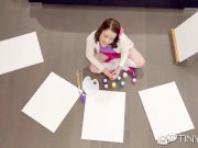 TINY4K Sloppy facial at teens messy painting party 1/16