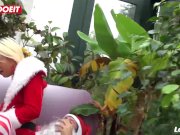 Christmas in France is Celebrated with Anal Sex 11/16