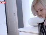 LETSDOEIT - Sabrisse & Zazie Skymm & Tiffany Tatum Taste Their Cookies 2/16