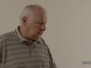 DADDY4K. Son repairs PC of his dad while he fucks his girlfriend 5/16