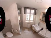 VirtualRealPorn - Soap it good 1/16