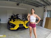 Roadside - cheating gf fucks her mechanic for cash 6/16