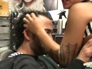 Corte de pelo con final feliz 2/16