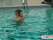 Gorgeous Blinds Quickly Lose Some Clothing 13/16