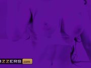 Phat ass teen Brooke Beretta loves anal sex - Brazzers 1/16