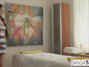 Young and sweet brunette gets seduced by the masseuse 3/16